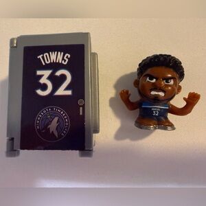 NBA Towns 32 Minnesota Timberwolves Teenymate Lockers